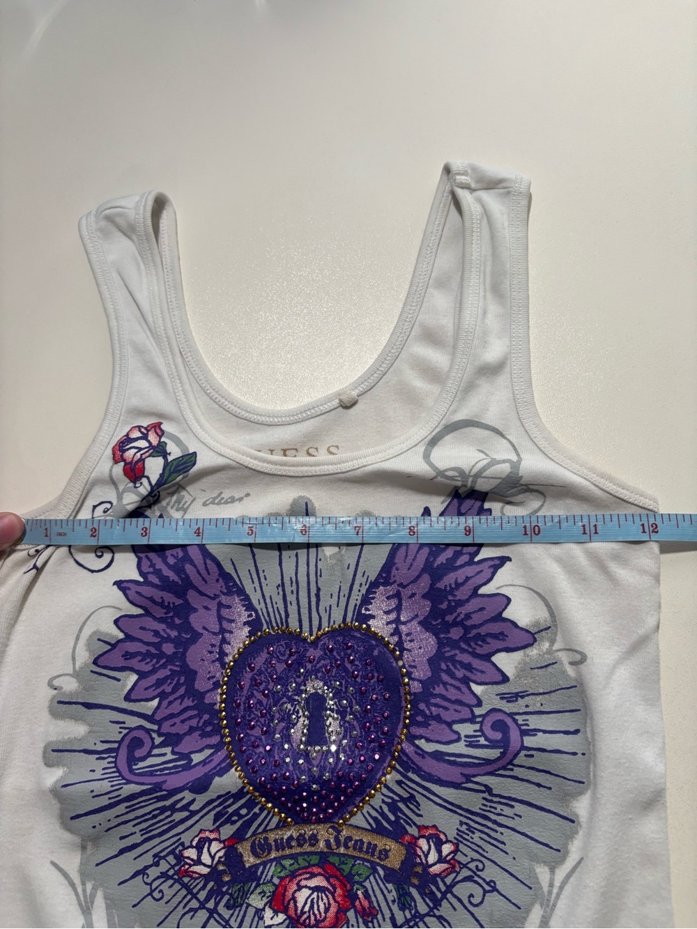 2000s Y2K women’s guess tank top shirt heart with wings - Picture 10 of 10